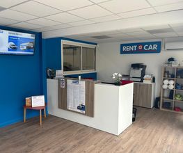 Rent A Car image 8
