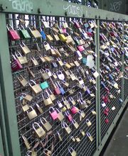 Liebesschlösser an der Hohenzollernbrücke