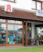 Aussenansicht der Punkt-Apotheke Bruchsal