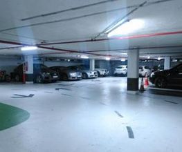 Parking Saba Pau Claris imagen 3
