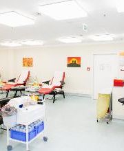 Haema Blutspendezentrum Berlin-Charlottenburg
Wilmersdorfer Straße 54 | 10627 Berlin | Fon 030 688 383 620