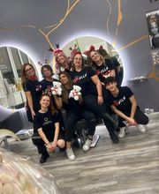 Team Laura Compagnia Della Bellezza Parrucchieri Bild 4