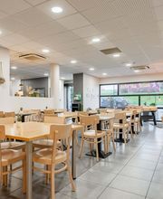 B&B HOTEL Maubeuge Louvroil image 4