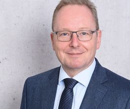 Rechtsanwalt und Notar Dr. Alexander von Unwerth Bild 2