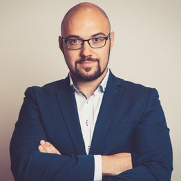 Versicherungen & Finanzierung Fürth  Gracjan Sojka  FrankenVersichert.de