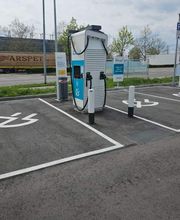 Shell Recharge Charging Station Bild 2