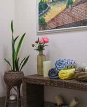 Villa Valencia Healthcare Center image 11