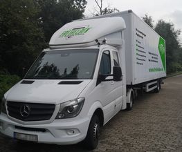 LKW mit Anhänger_LOGO Kopie.jpg