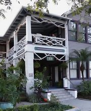 Old Powder House Inn image 4