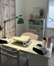 BEAUTIFUL NAILS BY LESLIE image 17