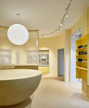 Optician Berlin Akazienstraße - Ace & Tate