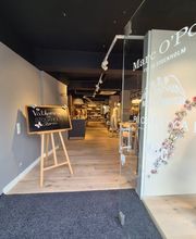 Stockholm Stories
Damenboutique