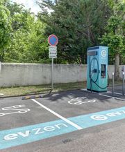 EVzen station de recharge Gannat Weldom