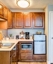 Renaissance Senior Living of Hilldale image 12