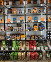 Venchi Cioccolato & Gelato, Firenze Piazza del Mercato Nuovo, Porcellino, Ponte Vecchio immagine 12