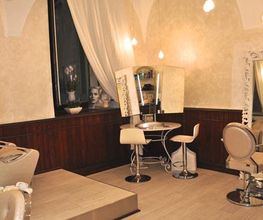 Team Laura Compagnia Della Bellezza Parrucchieri Bild 9