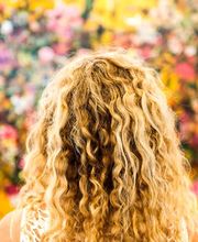 Creative Hairstyle Bild 1