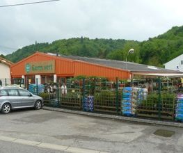 1025985-1.jpg