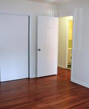 Lansdale Village Apartments image 15