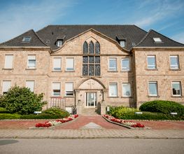 Josef-Averesch-Haus Bild 1