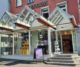Douglas Waiblingen Bild 4