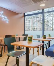 B&B HOTEL Troyes Centre image 9