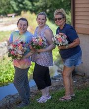 Lucilles Floral Designs image 4