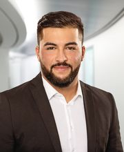 ERGO Versicherung Sohrab Sayahi Bild 2