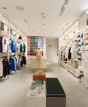 LACOSTE VALENCIA imagen 1