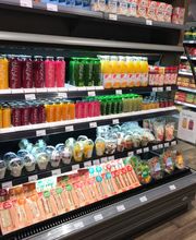 EDEKA im Bahnhof Bild 1