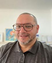 portraitSq