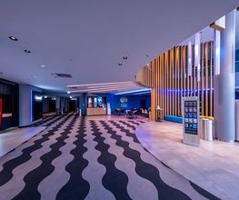UCI Luxe Gropius Passagen Bild 7
