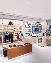 Lacoste Carré Sénart - Intérieur