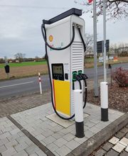 Shell Recharge Charging Station Bild 2