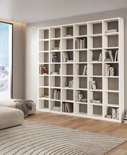 Regale, Kommoden und Sideboards sind eine entscheidende Essenz jeder Wohneinrichtung. Sie vereinen Ästhetik und Funktionalität. Ob Dekorationsartikel oder alltägliche Gebrauchsgegenstände – in einer schönen Kommode findet alles seinen Platz und mac