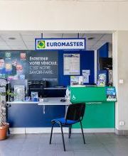 Euromaster Gien image 10