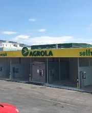 AGROLA Tankstelle selfwash in Bubikon, Autowaschanlage mit Lanzenwaschplätzen