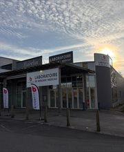 Extérieur du laboratoire