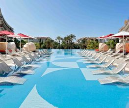 hotel con piscina puerto banus