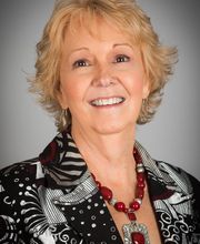 Summit Realtors: Jodi Kallus Realtor image 2