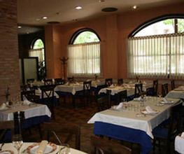 restaurante-el-allar-comedor-02.jpg