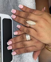 Hélène beauté nails image 2