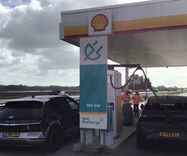 Shell Recharge Charging Station afbeelding 1