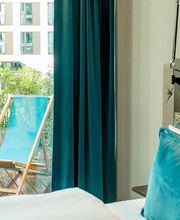 Hotel Motel One Köln-Messe - Room