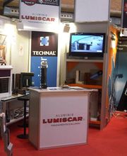 lumiscar-stand-02.jpg