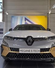 Renault Maintenon - Car Lovers image 6