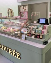 Ladurée Marais image 2