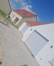 Thomas Damien image 2