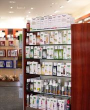 Gotthard Apotheke Parfumerie Bild 9