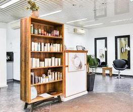 Federleicht Salon Bild 4